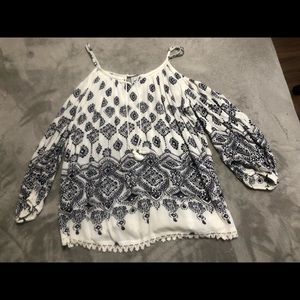 Aeropostale White and Navy Blouse